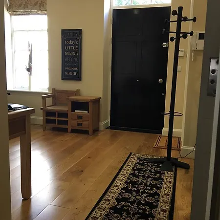 Luxury Town House At Purey Cust Holiday home