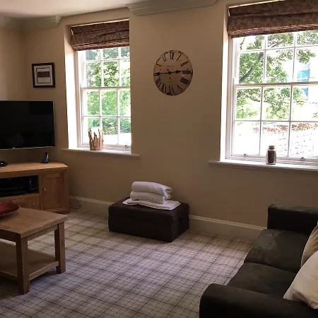 Luxury Town House At Purey Cust * York