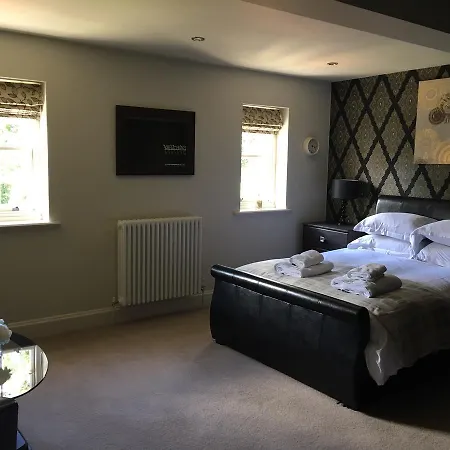 Luxury Town House At Purey Cust Holiday home